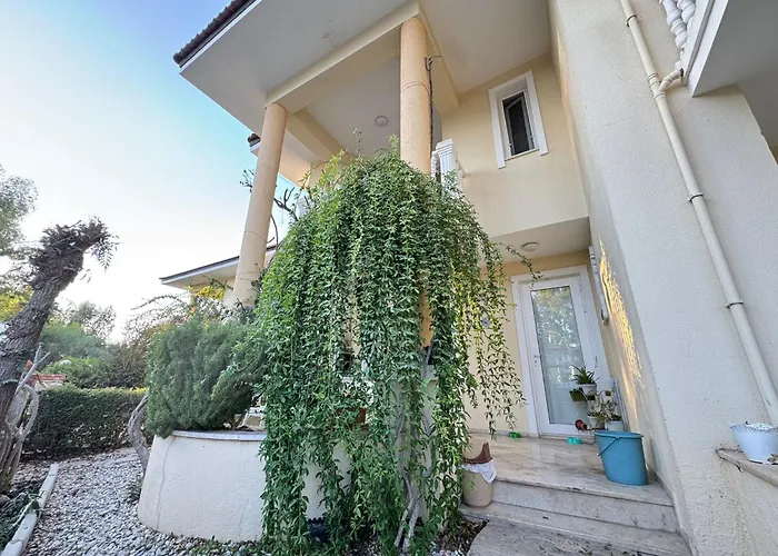 Aryam 2 Πανσιόν *