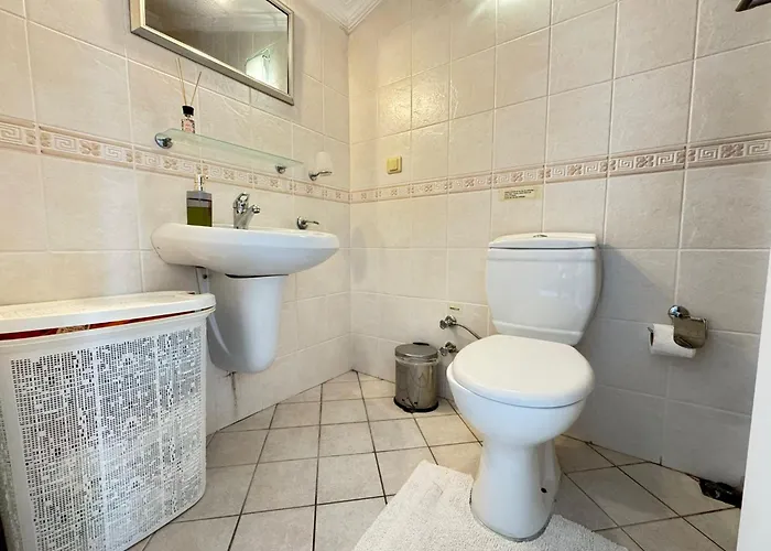 Πανσιόν Aryam 2